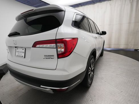 Certified 2021 Honda Pilot Touring image 13