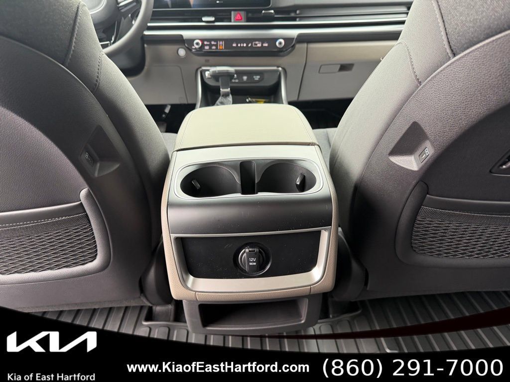 New 2026 Kia Carnival LX FWD image 20