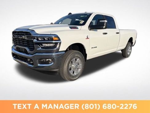 New 2026 RAM 2500 Big Horn AWD/4WD image 8