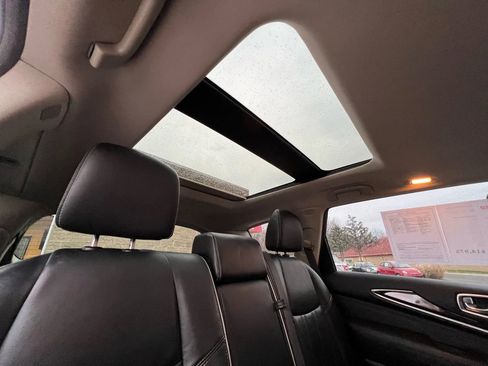 Used 2017 INFINITI QX60 FWD w/ Deluxe Technology Package image 25