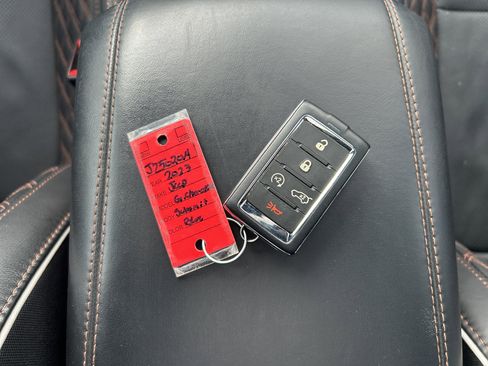 Used 2023 Jeep Grand Cherokee Summit image 27