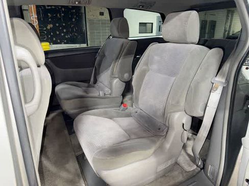 Used 2006 Toyota Sienna LE AWD/4WD image 14