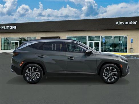 New 2026 Hyundai Tucson Limited image 7