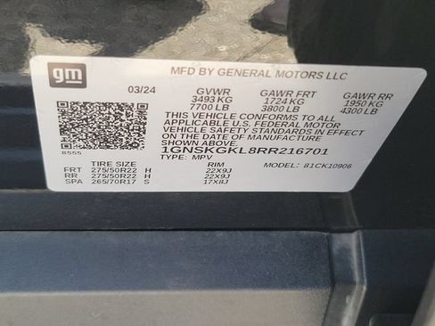 Used 2024 Chevrolet Suburban High Country w/ Advanced Technology Package AWD/4WD image 35