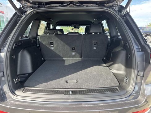 New 2026 Jeep Grand Cherokee Limited w/ Trailer Tow Package image 8