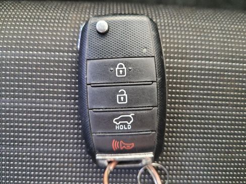 Used 2018 Kia Sportage LX AWD/4WD image 32