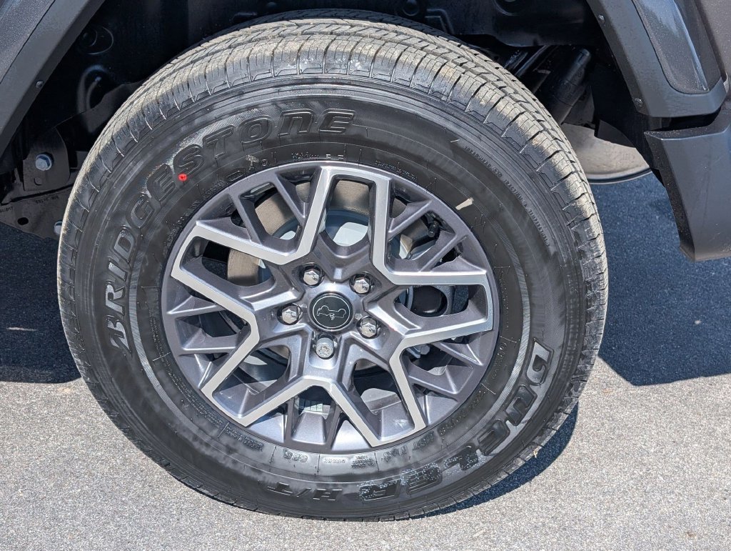 New 2026 Jeep Wrangler Unlimited Sahara AWD/4WD image 8