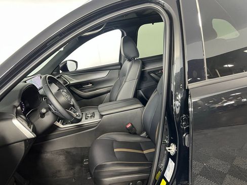 Used 2024 MAZDA CX-90 Plug-In Hybrid w/ Premium Plus image 21