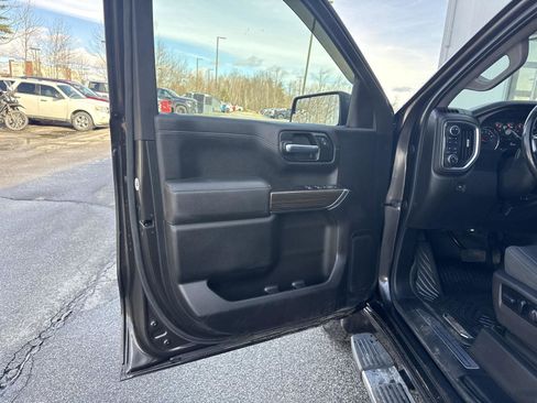 Used 2022 Chevrolet Silverado 1500 RST image 14