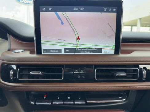 Certified 2023 Lincoln Aviator Reserve w/ Equipment Group 201A RWD image 26