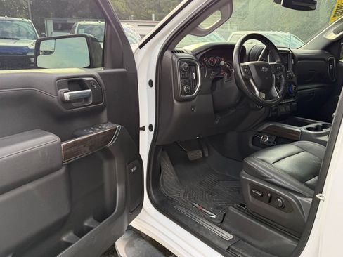 Used 2021 Chevrolet Silverado 1500 RST w/ Convenience Package II AWD/4WD image 13