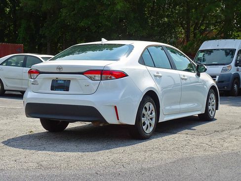 Used 2023 Toyota Corolla LE FWD image 12