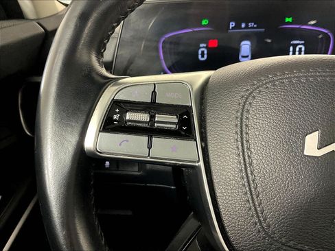 Used 2024 Kia Telluride S w/ S Sunroof Package FWD image 11