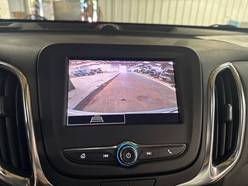 Used 2024 Chevrolet Equinox LT AWD/4WD image 24