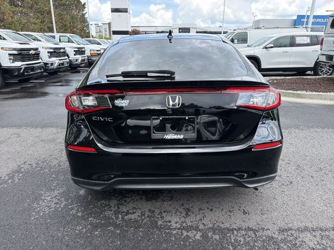 Used 2024 Honda Civic EX-L image 9
