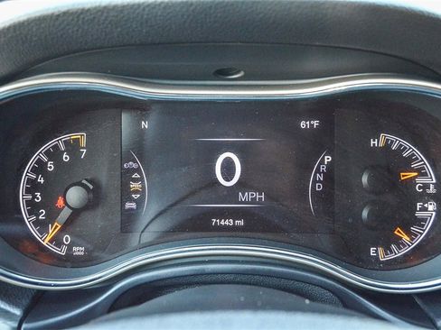 Used 2017 Jeep Grand Cherokee Limited w/ Trailer Tow Group IV image 17