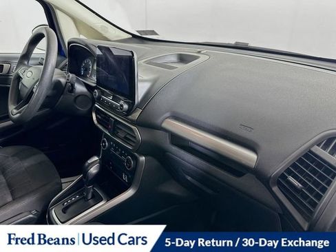 Certified 2021 Ford EcoSport SE image 32