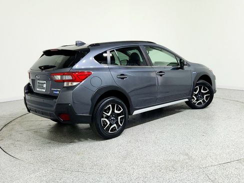 Used 2023 Subaru Crosstrek Hybrid image 3