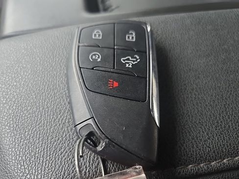 Used 2024 Chevrolet Silverado 2500 LT image 95