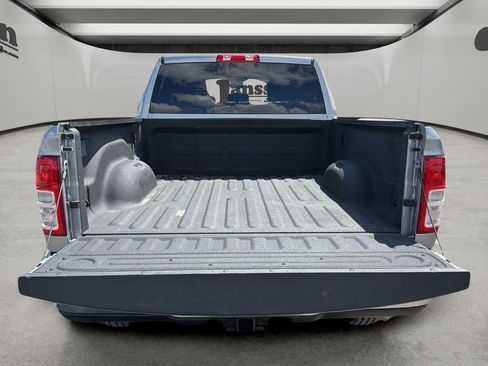 Used 2024 RAM 2500 Big Horn w/ Bed Utility Group AWD/4WD image 9
