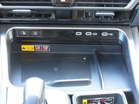 Used 2024 Lexus TX 500h AWD image 35