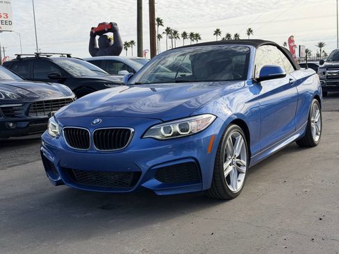 Used 2015 BMW 228i xDrive Convertible image 2