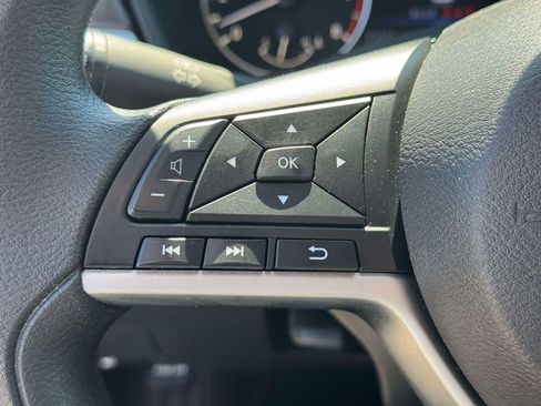 Used 2024 Nissan Altima 2.5 SV FWD image 20