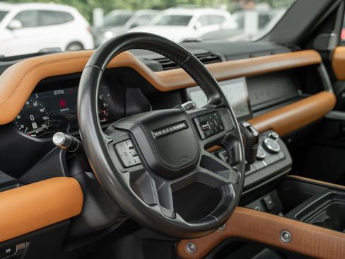 Used 2021 Land Rover Defender 110 X AWD/4WD image 20