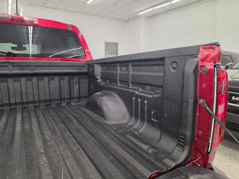 Used 2021 Chevrolet Colorado W/T w/ Custom Special Edition AWD/4WD image 40