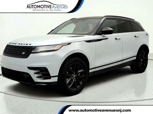 Used 2025 Land Rover Range Rover Velar Dynamic SE AWD/4WD image 1