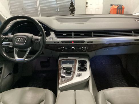 Used 2019 Audi Q7 2.0T Premium Plus w/ Premium Plus Package AWD/4WD image 15