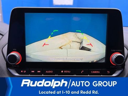 Used 2022 Nissan Sentra SV image 19