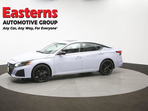 Used 2023 Nissan Altima 2.5 SR w/ SR Premium Package FWD image 59