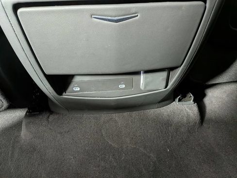 Certified 2024 Cadillac Escalade ESV Premium Luxury w/ LPO, Floor Liner Package AWD/4WD image 29