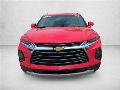 Used 2019 Chevrolet Blazer LT FWD image 2