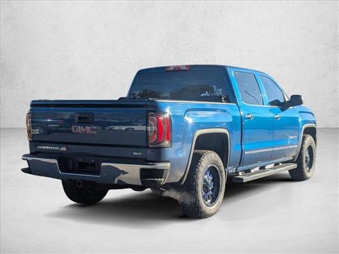 Used 2017 GMC Sierra 1500 SLT w/ SLT Premium Package image 5