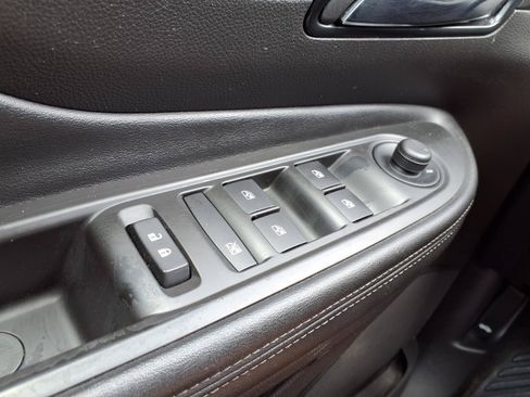 Used 2019 Buick Encore Preferred FWD image 20