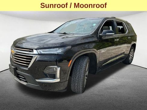 Used 2023 Chevrolet Traverse High Country w/ LPO, 'HIT The Road' Package AWD/4WD image 5