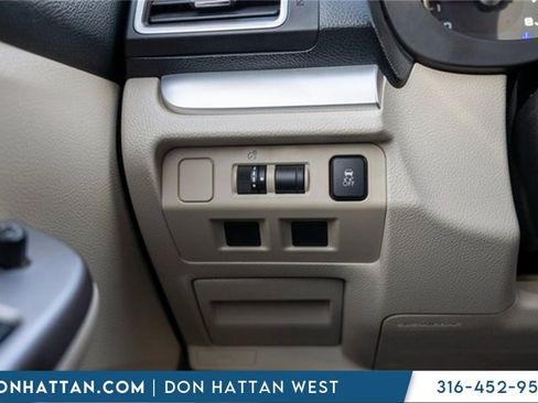 Used 2015 Subaru Crosstrek 2.0i Premium image 15