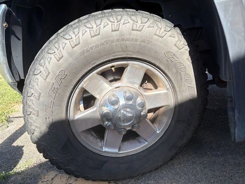 Used 2012 RAM 2500 Big Horn AWD/4WD image 2