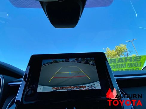 Used 2025 Toyota Corolla Cross AWD Hybrid w/ Convenience Package image 46