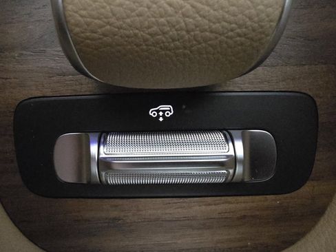 Used 2026 Mercedes-Benz GLS 580 4MATIC image 20