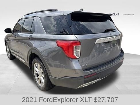 Used 2021 Ford Explorer XLT w/ Equipment Group 202A AWD/4WD image 6