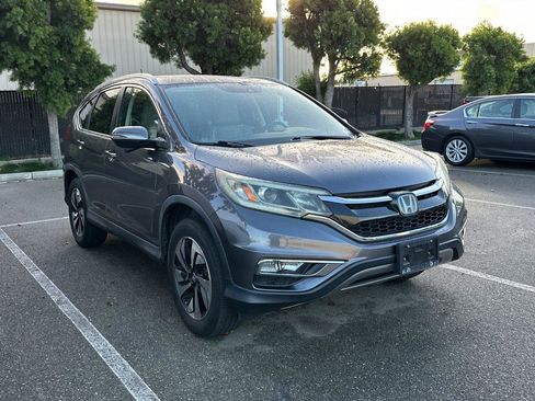 Used 2015 Honda CR-V Touring image 2