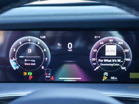 New 2026 Volkswagen Tiguan SE image 34