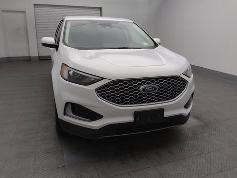 Used 2023 Ford Edge SEL image 14