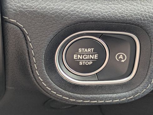 Used 2023 Mercedes-Benz GLE 450 4MATIC image 31