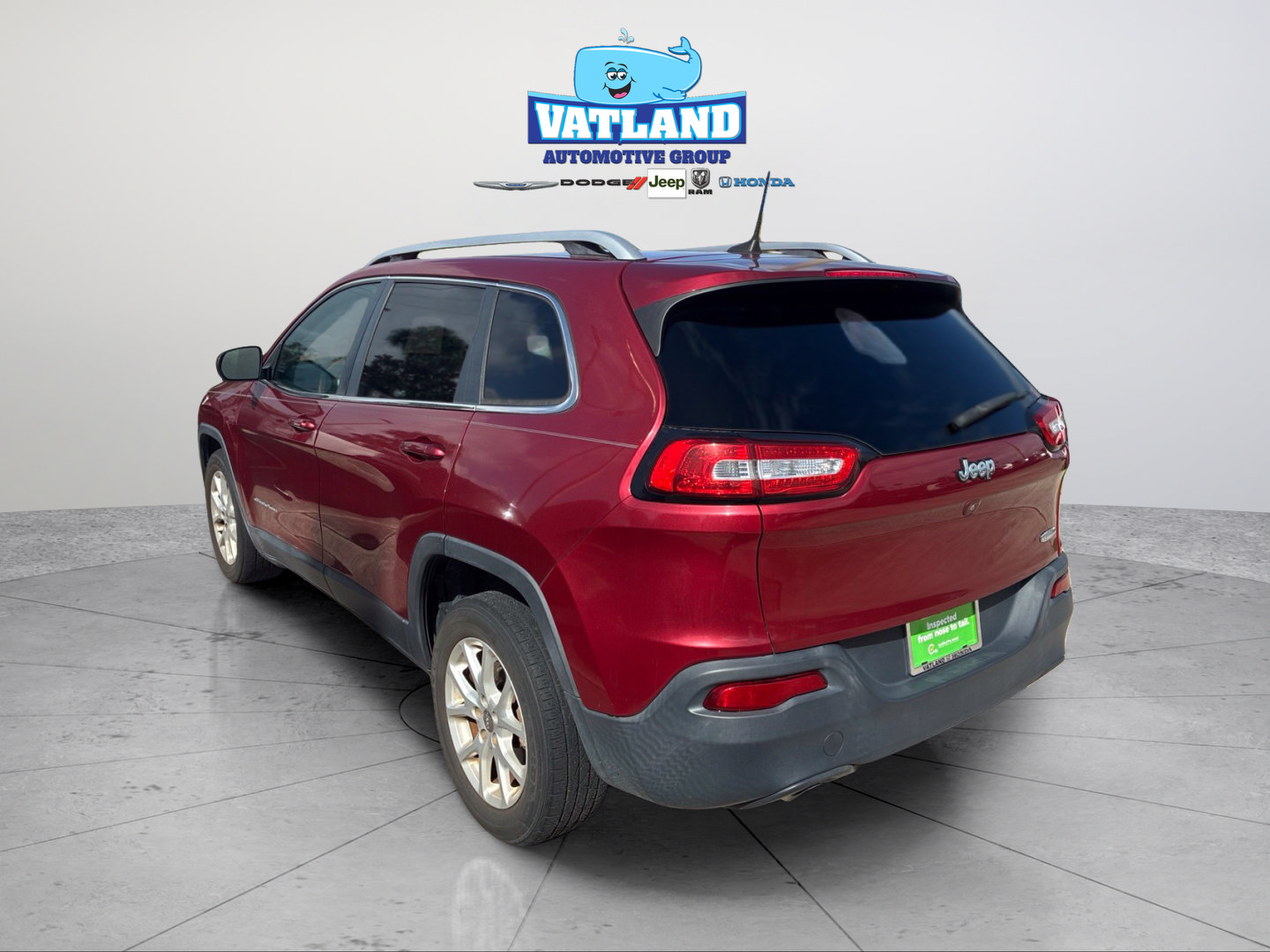 Certified 2017 Jeep Cherokee Latitude w/ Comfort/Convenience Group FWD image 3