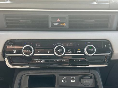 Used 2024 Honda Pilot EX-L image 25