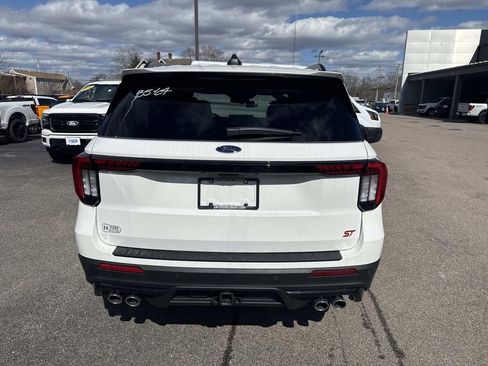 New 2026 Ford Explorer ST AWD/4WD image 33